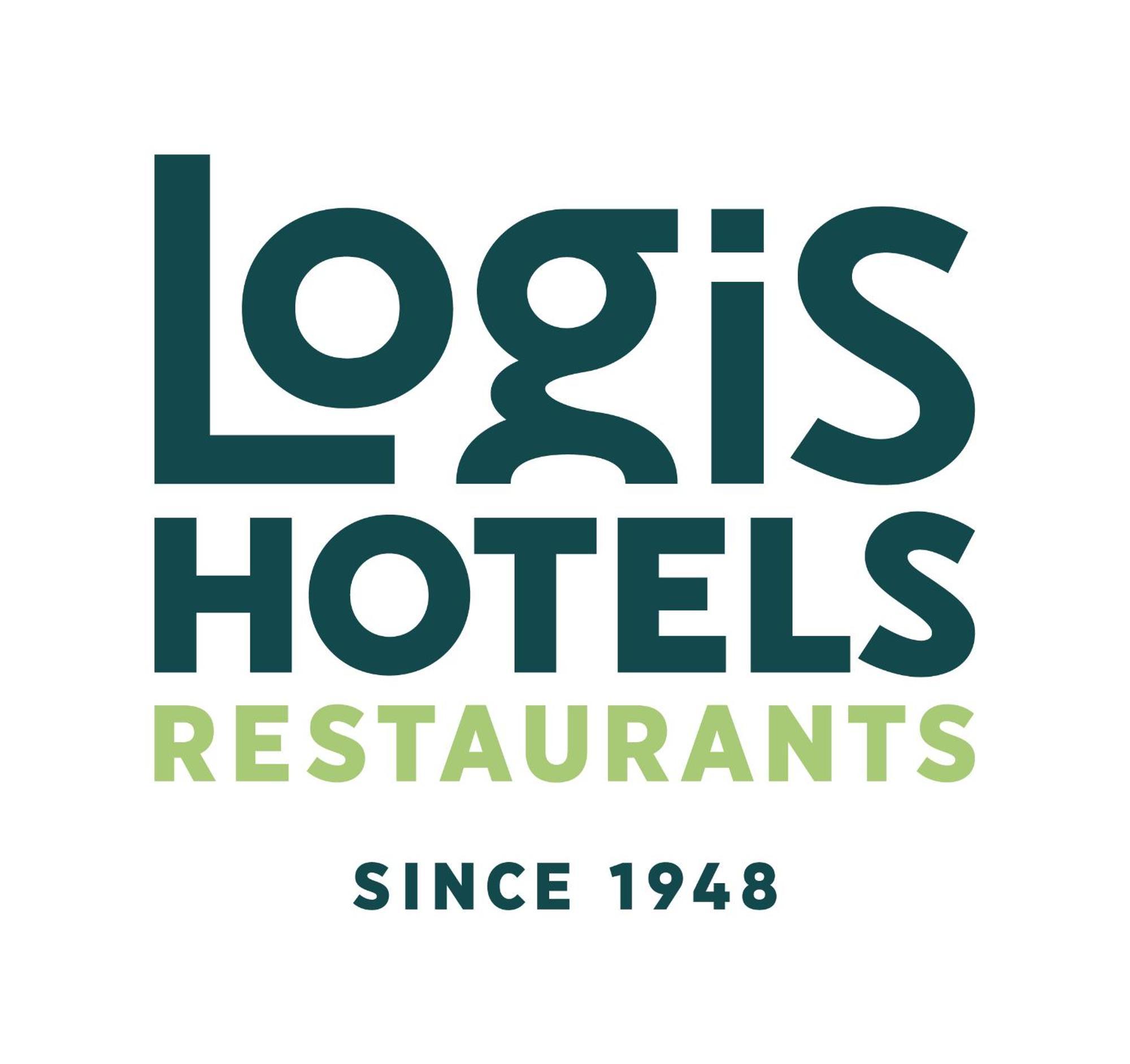Logis Hotel - Les Paturelles Avesnelles Exterior photo